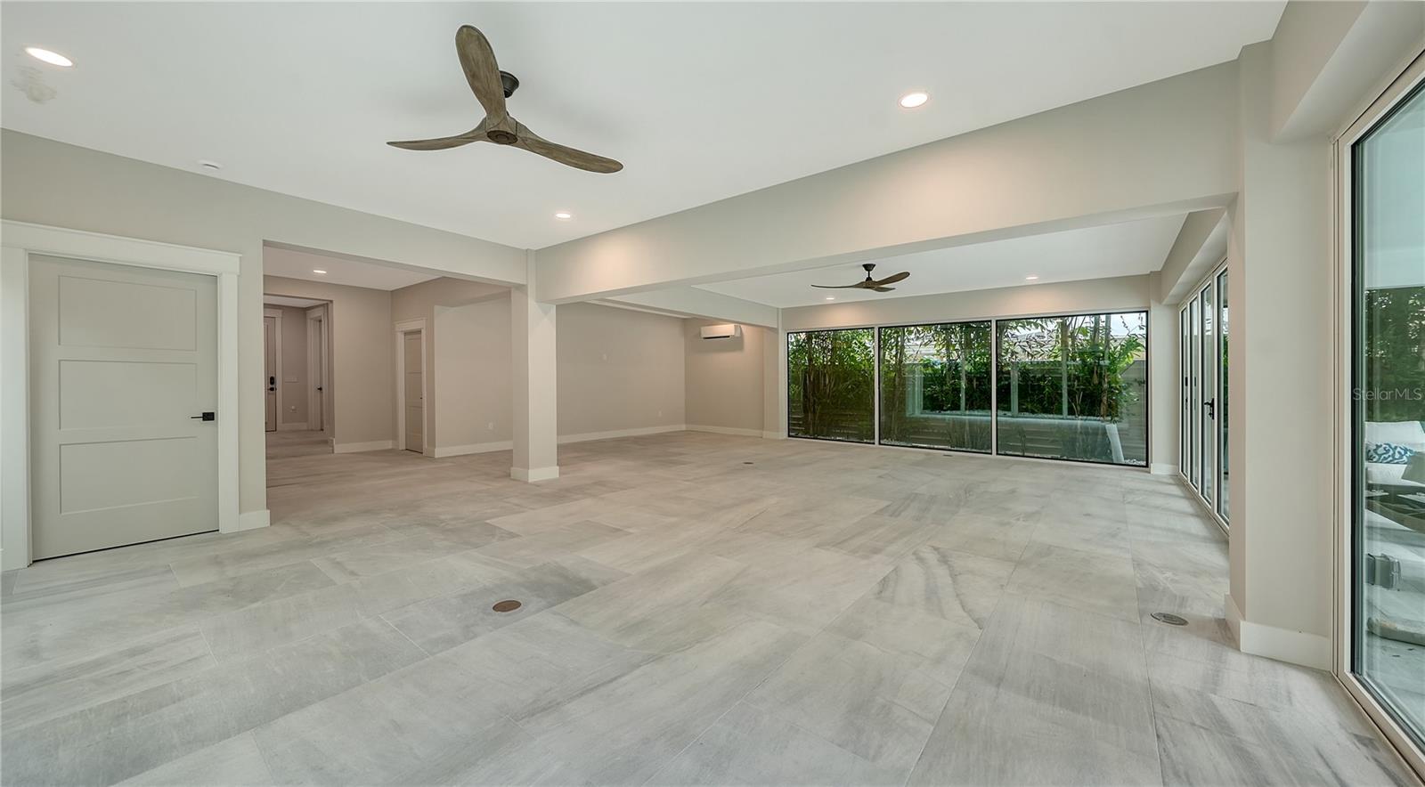 5930 BRIARWOOD AVE, SARASOTA, FL, 34231