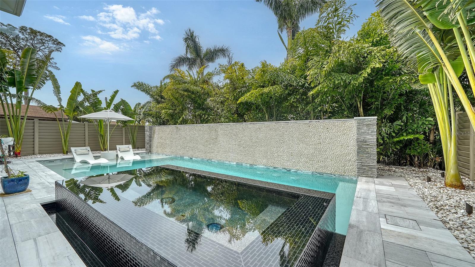 5930 BRIARWOOD AVE, SARASOTA, FL, 34231