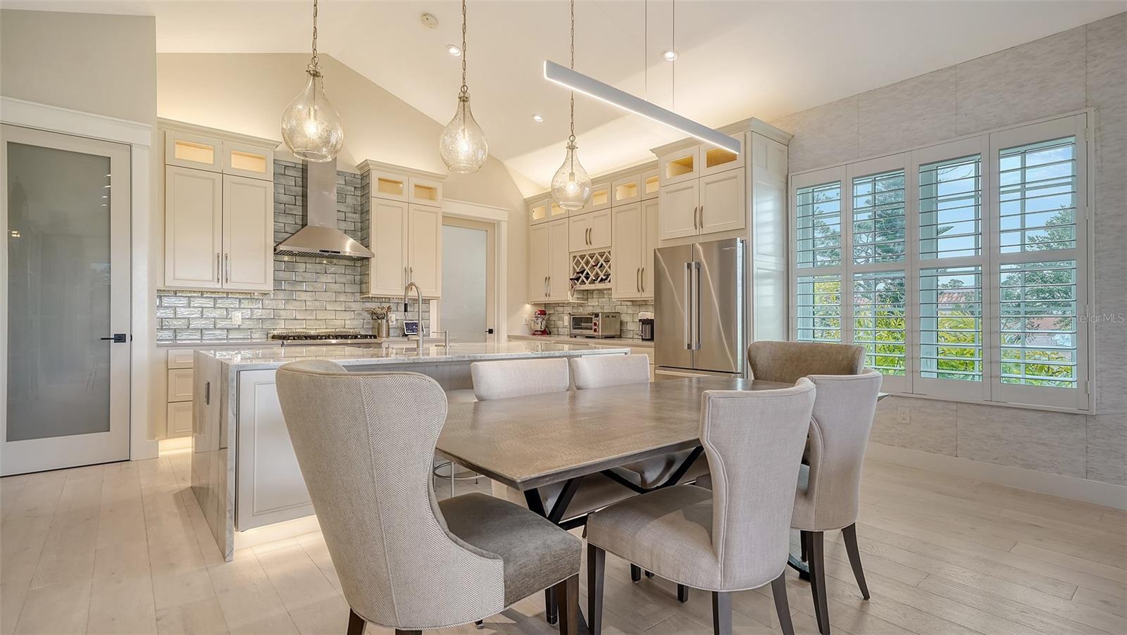 5930 BRIARWOOD AVE, SARASOTA, FL, 34231