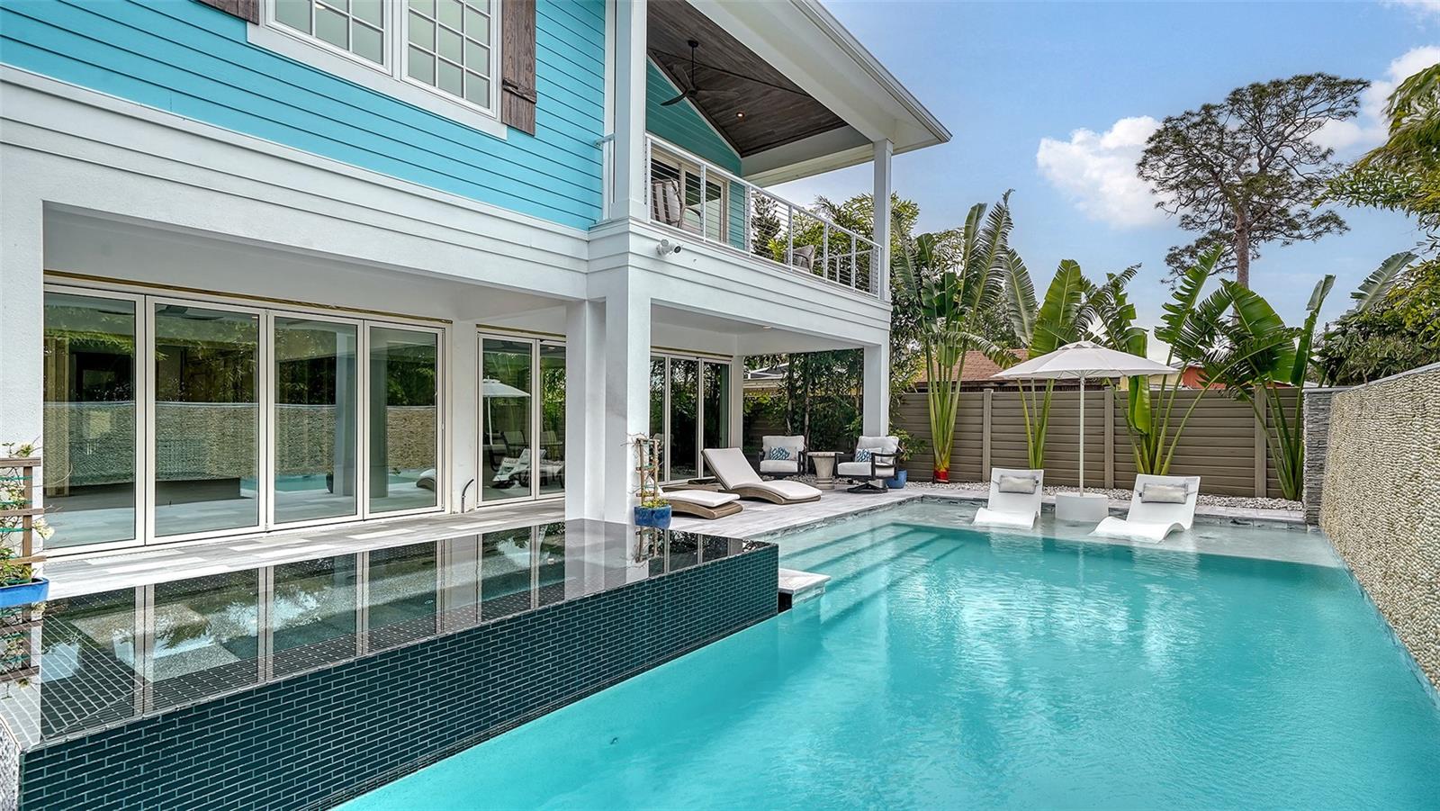 5930 BRIARWOOD AVE, SARASOTA, FL, 34231