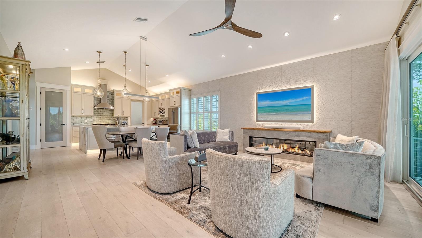 5930 BRIARWOOD AVE, SARASOTA, FL, 34231