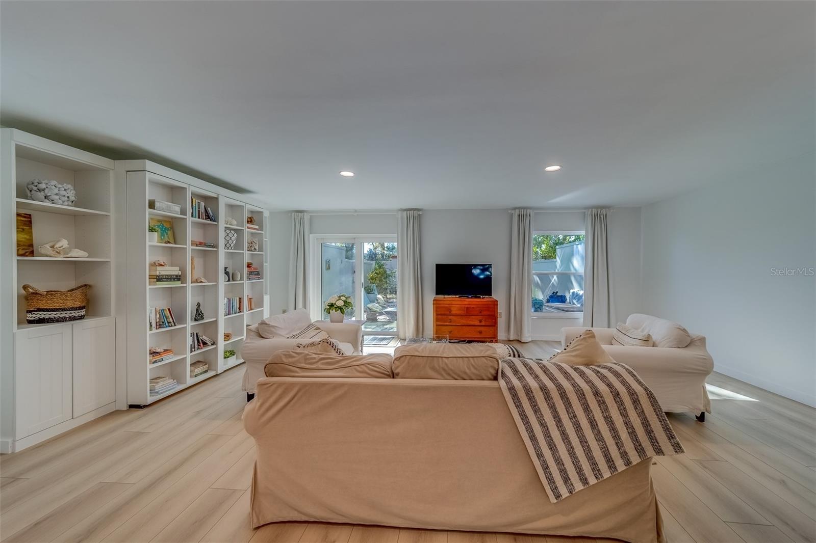 2700 BAYSHORE BLVD #1E, DUNEDIN, FL, 34698
