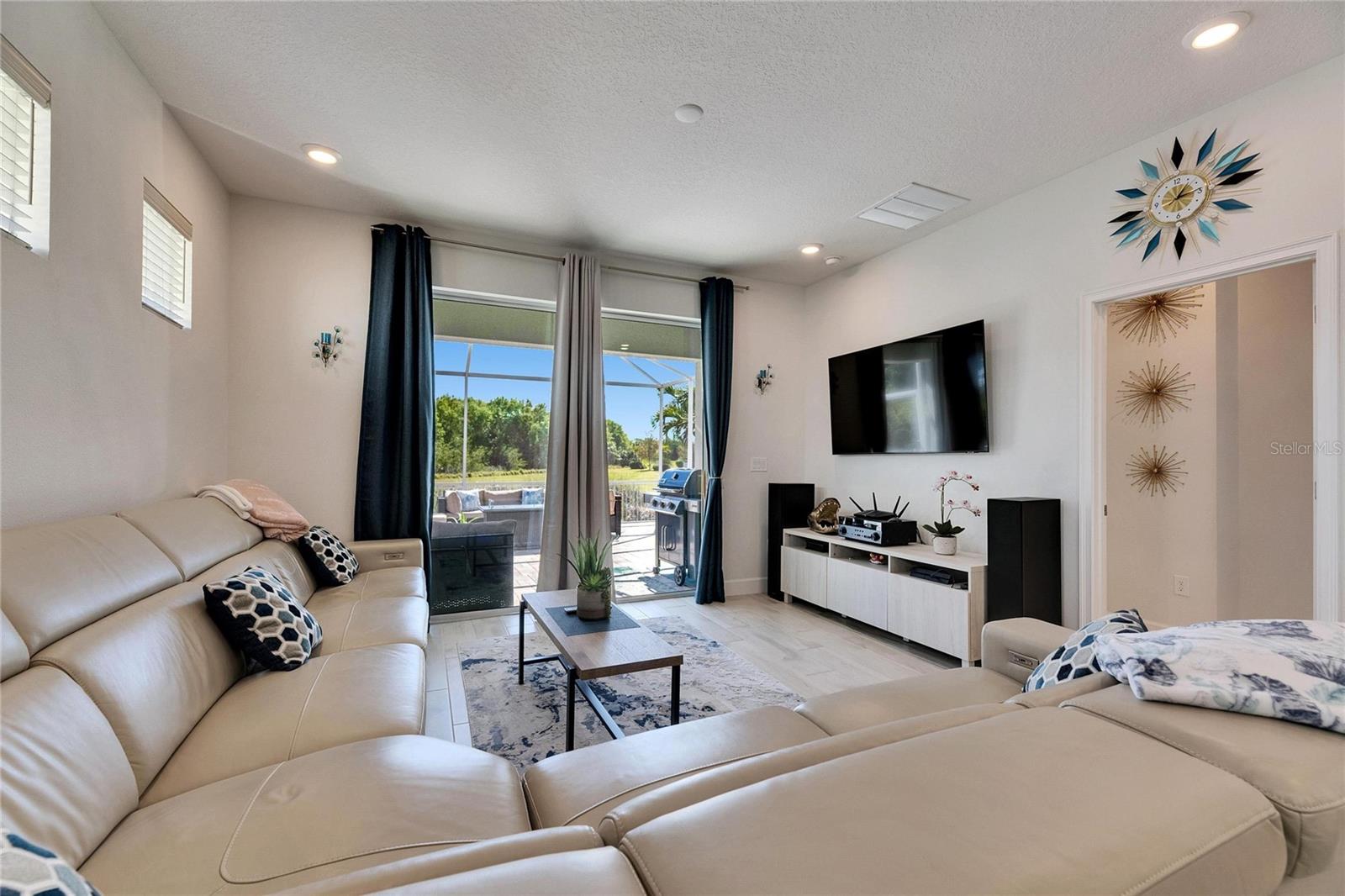 5236 WISHING ARCH DR, APOLLO BEACH, FL, 33572