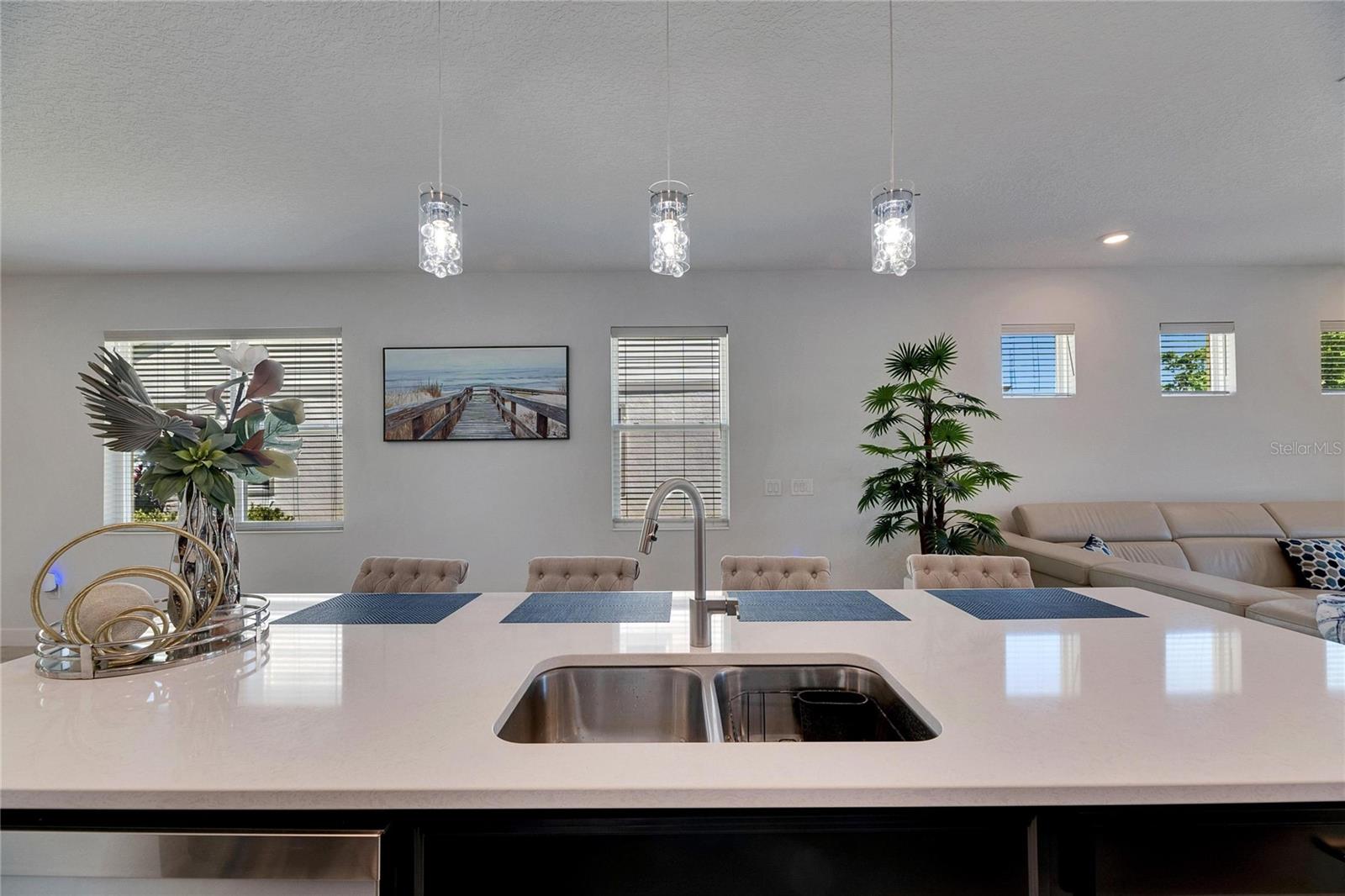5236 WISHING ARCH DR, APOLLO BEACH, FL, 33572