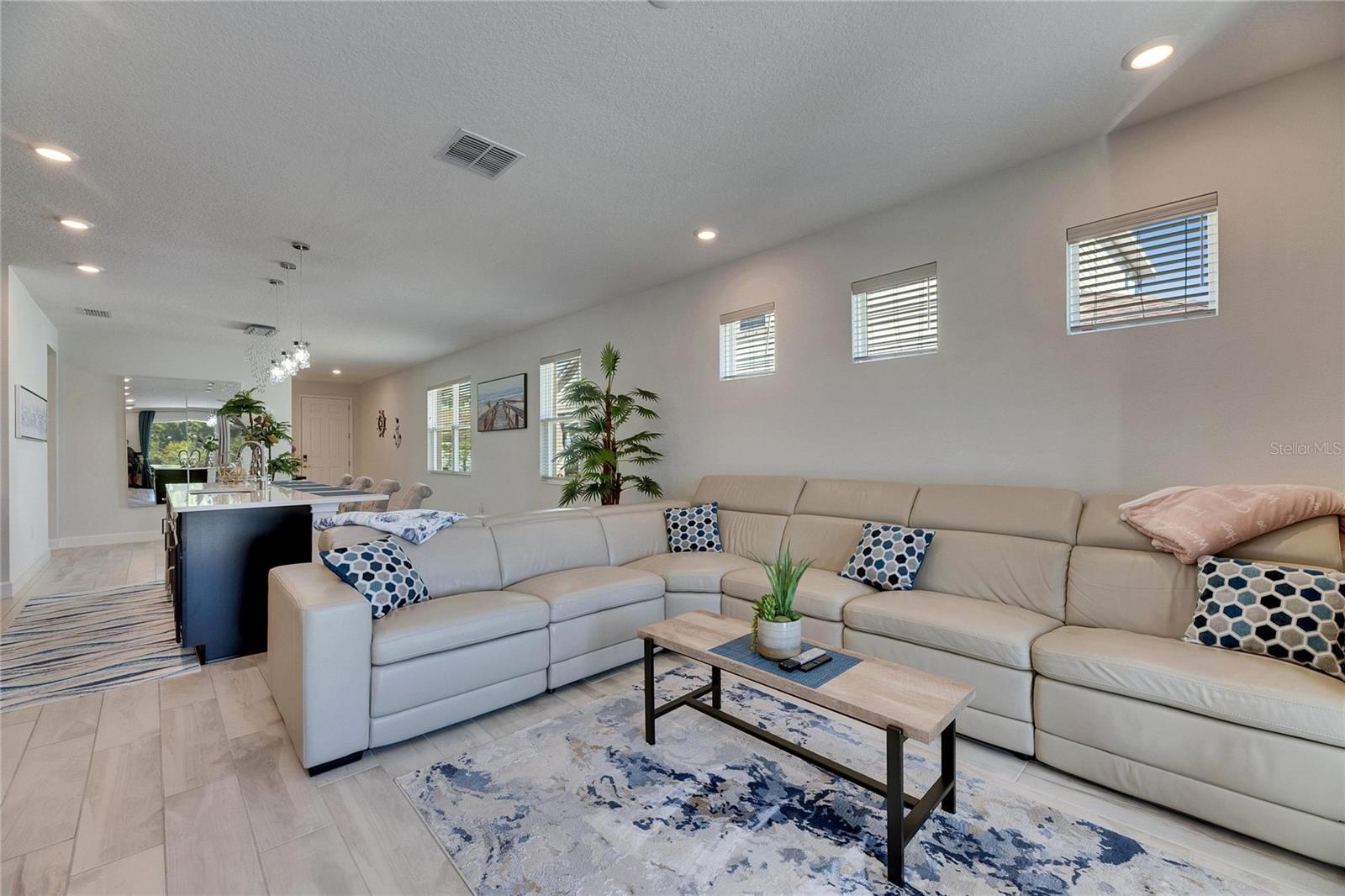 5236 WISHING ARCH DR, APOLLO BEACH, FL, 33572