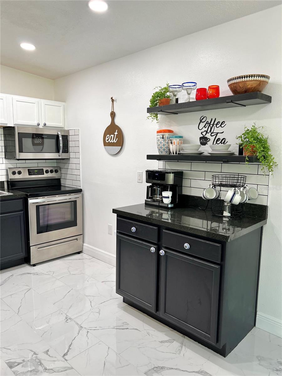 2173 RIVIERA DR, CLEARWATER, FL, 33763