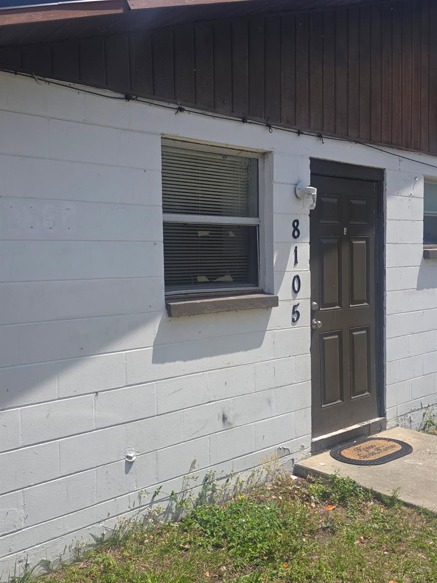 8105 N KLONDYKE ST #A&B, TAMPA, FL, 33604