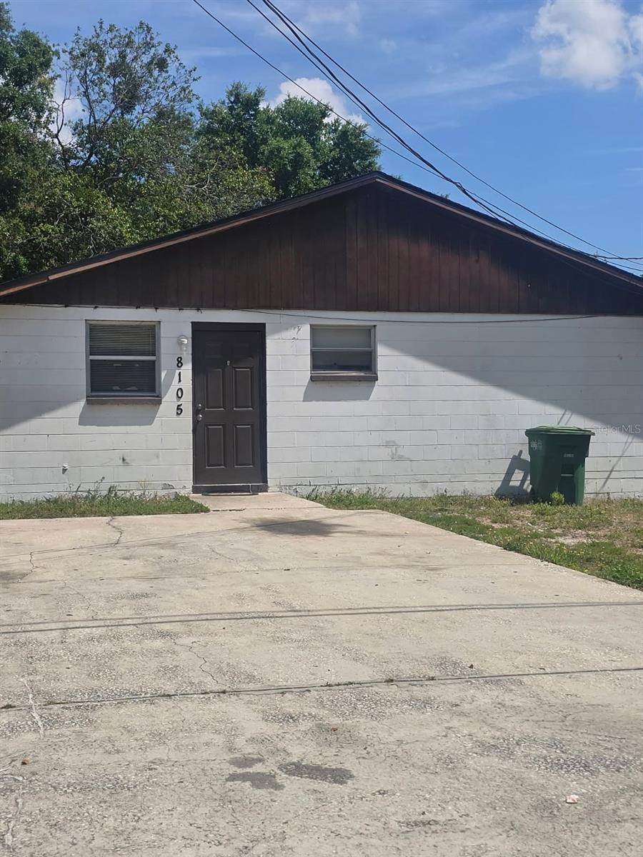 8105 N KLONDYKE ST #A&B, TAMPA, FL, 33604