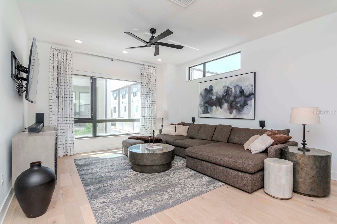 2511 N GRADY AVE #52, TAMPA, FL, 33607