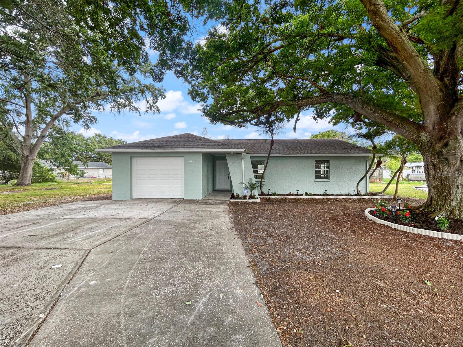 1248 HONEYTREE LN W, LAKELAND, FL, 33801