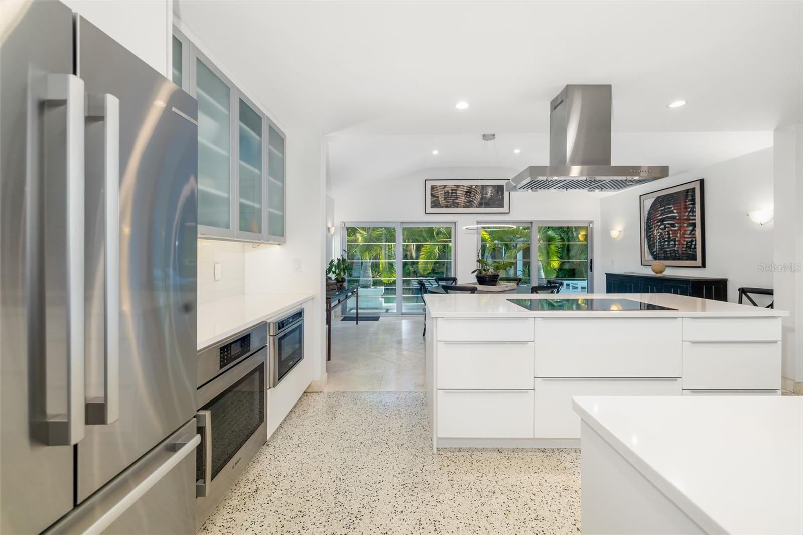 494 SAPPHIRE DR, SARASOTA, FL, 34234