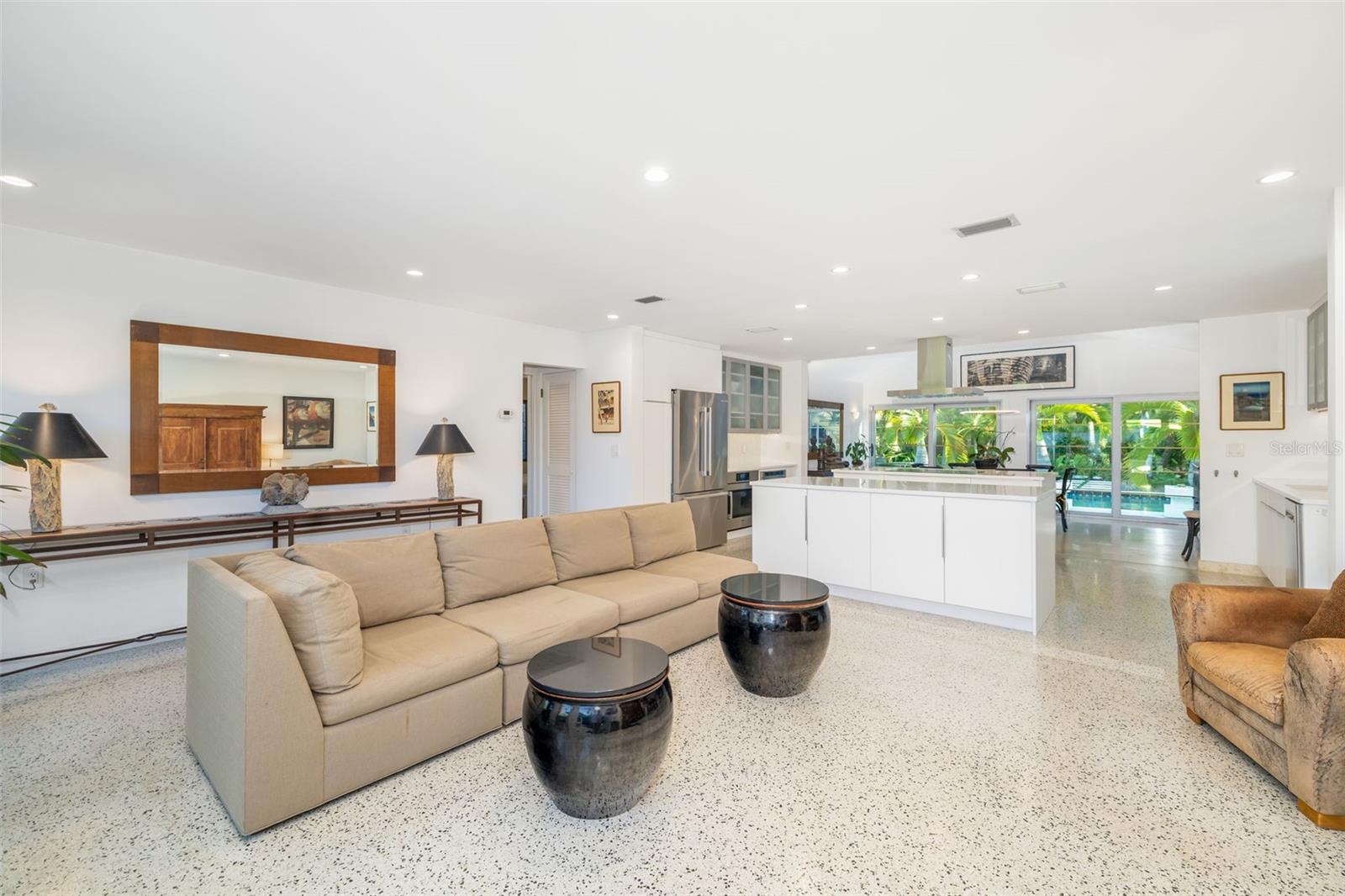 494 SAPPHIRE DR, SARASOTA, FL, 34234