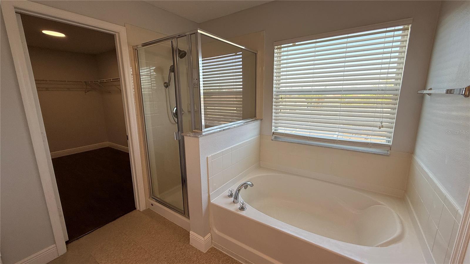 320 SAN CARLO RD, DAVENPORT, FL, 33896