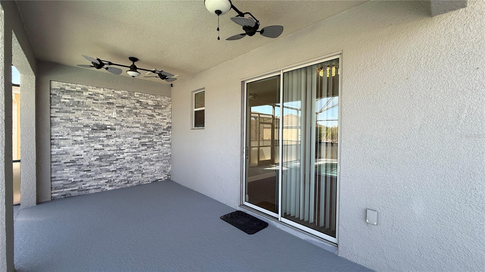 320 SAN CARLO RD, DAVENPORT, FL, 33896