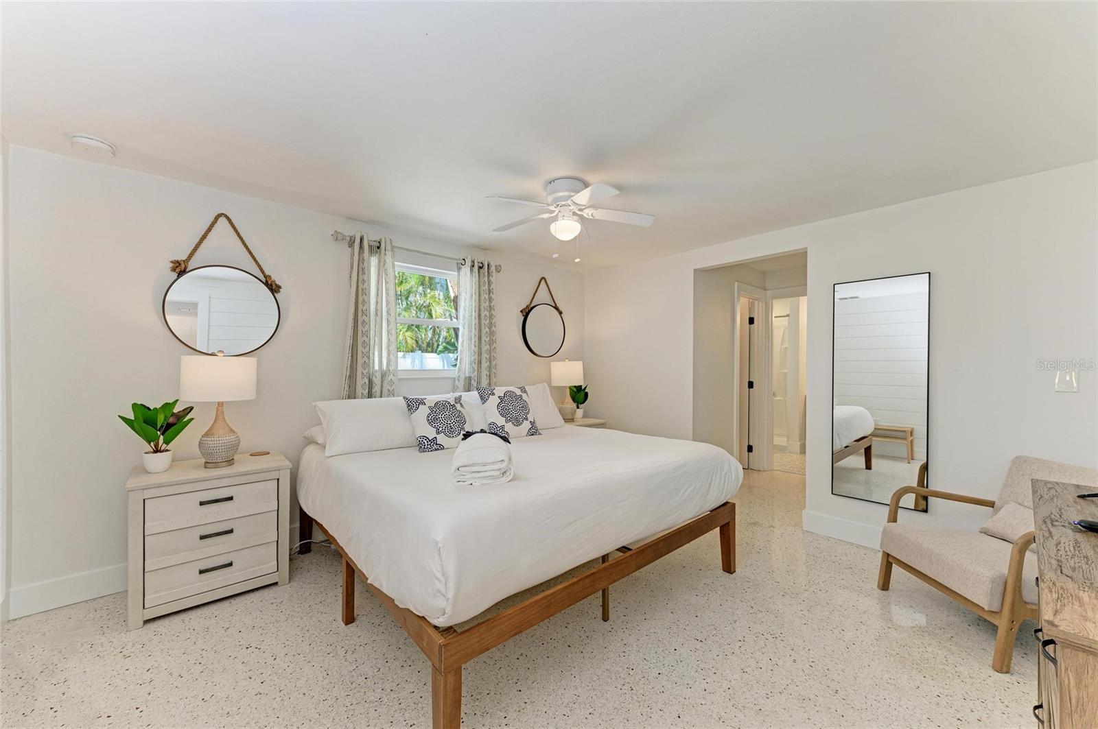 116 HAMMOCK RD, ANNA MARIA, FL, 34216