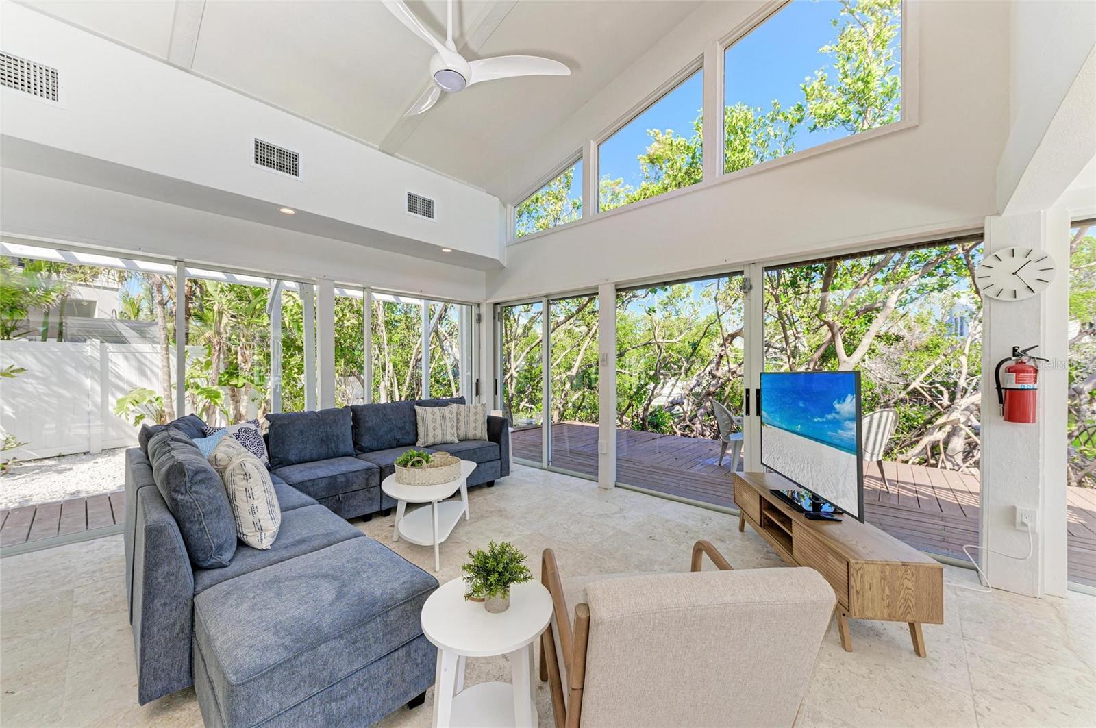 116 HAMMOCK RD, ANNA MARIA, FL, 34216