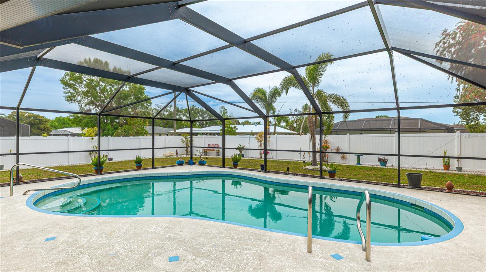 504 WHITFIELD AVE, SARASOTA, FL, 34243