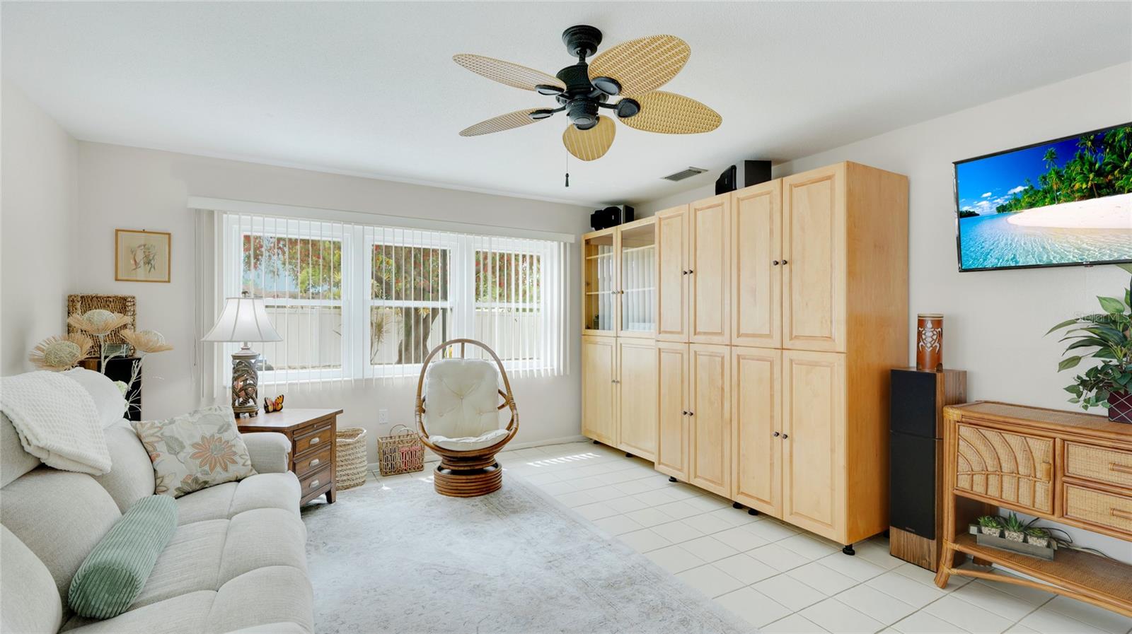 504 WHITFIELD AVE, SARASOTA, FL, 34243