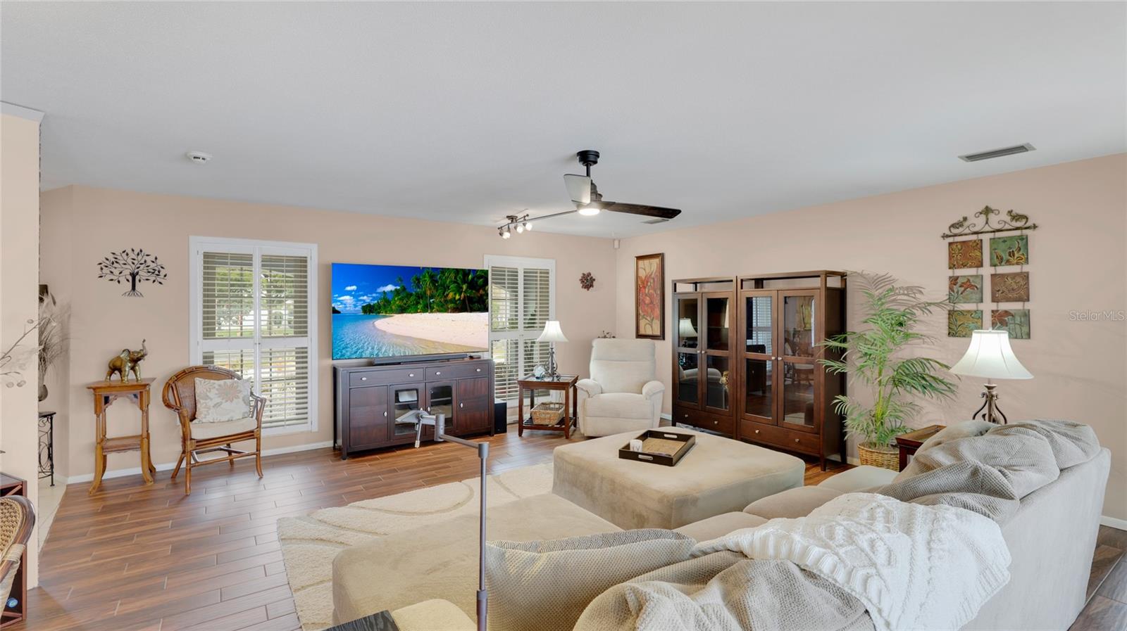 504 WHITFIELD AVE, SARASOTA, FL, 34243