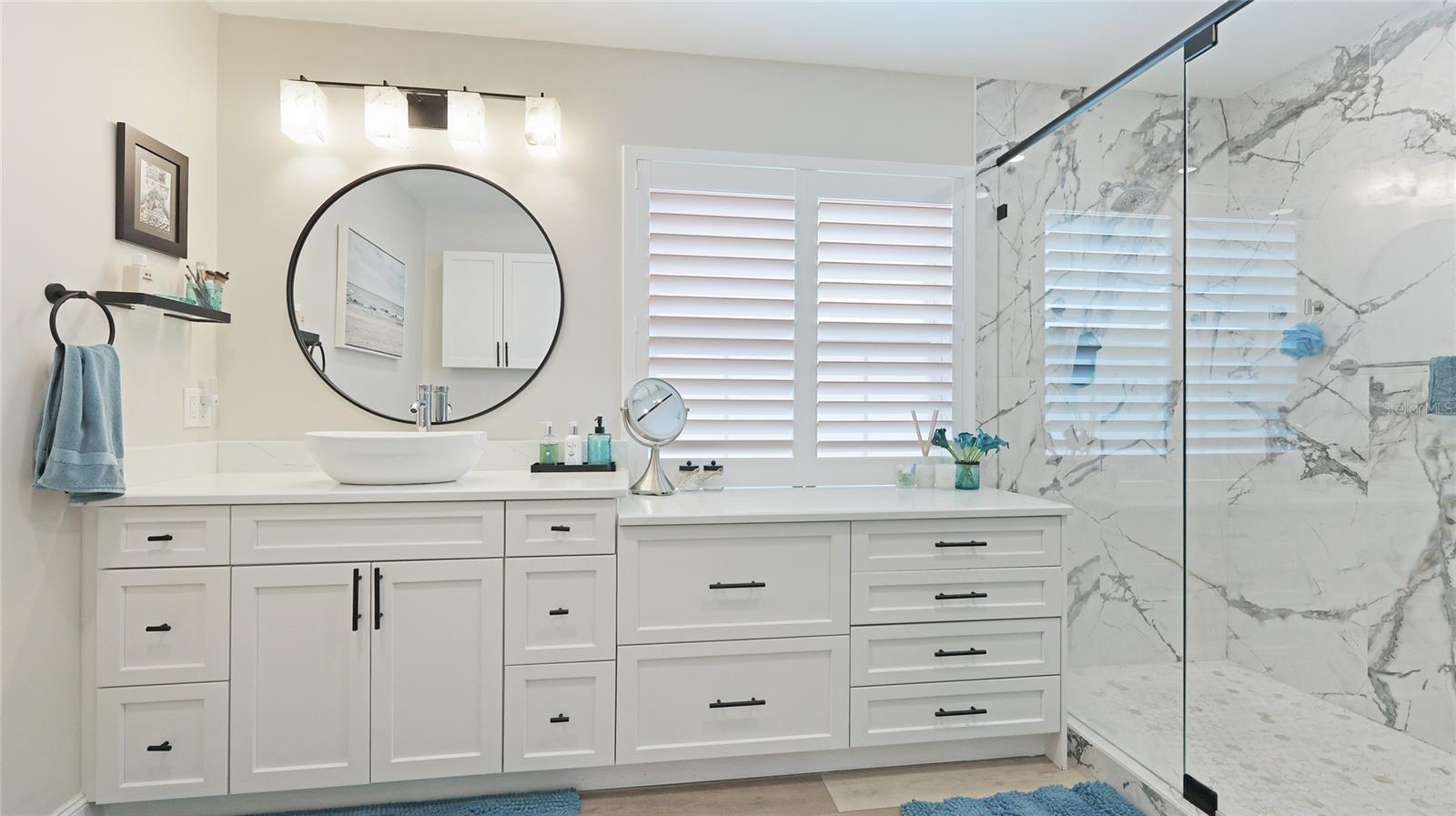 504 WHITFIELD AVE, SARASOTA, FL, 34243