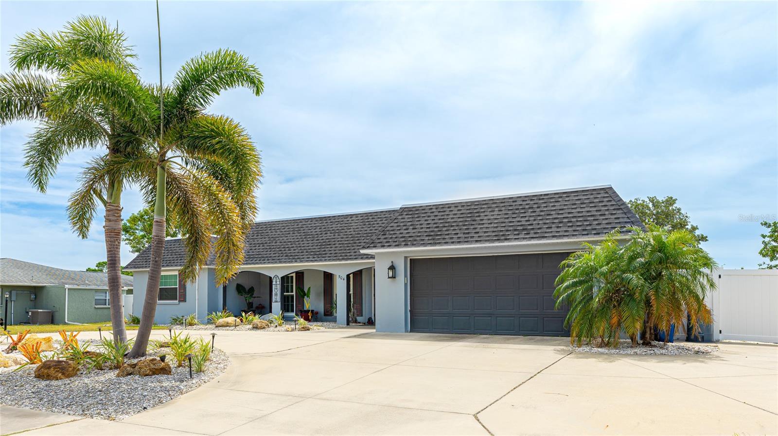 504 WHITFIELD AVE, SARASOTA, FL, 34243