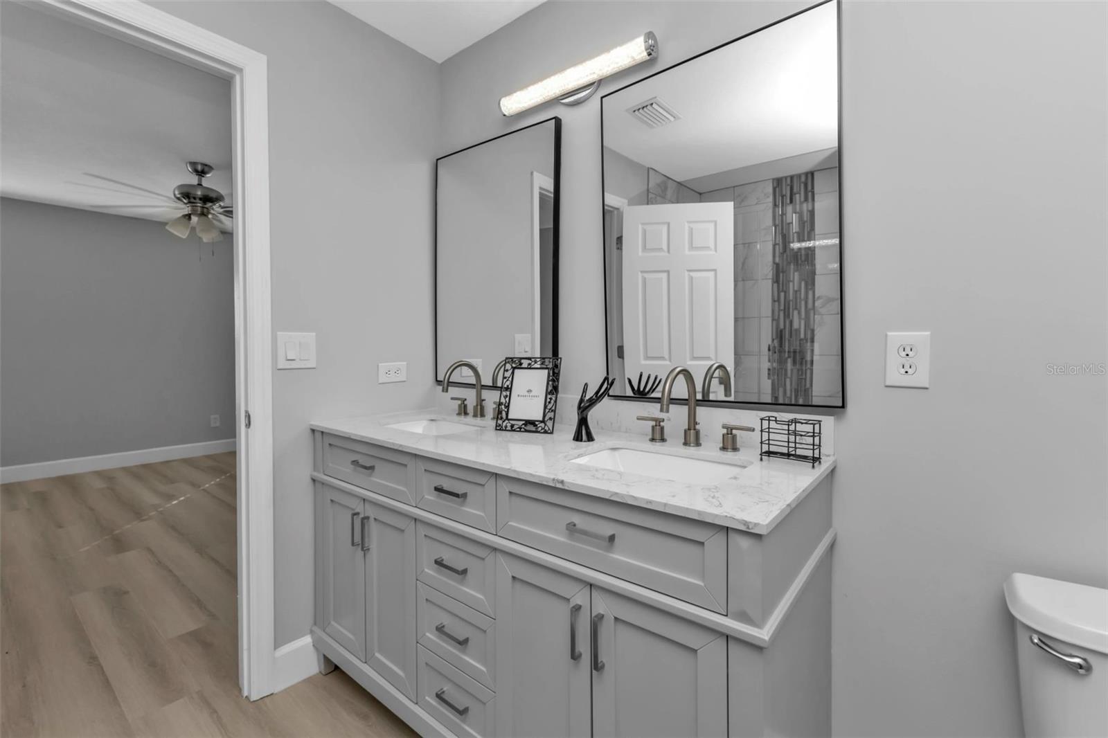 17314 CAPE HORN BLVD, PUNTA GORDA, FL, 33955