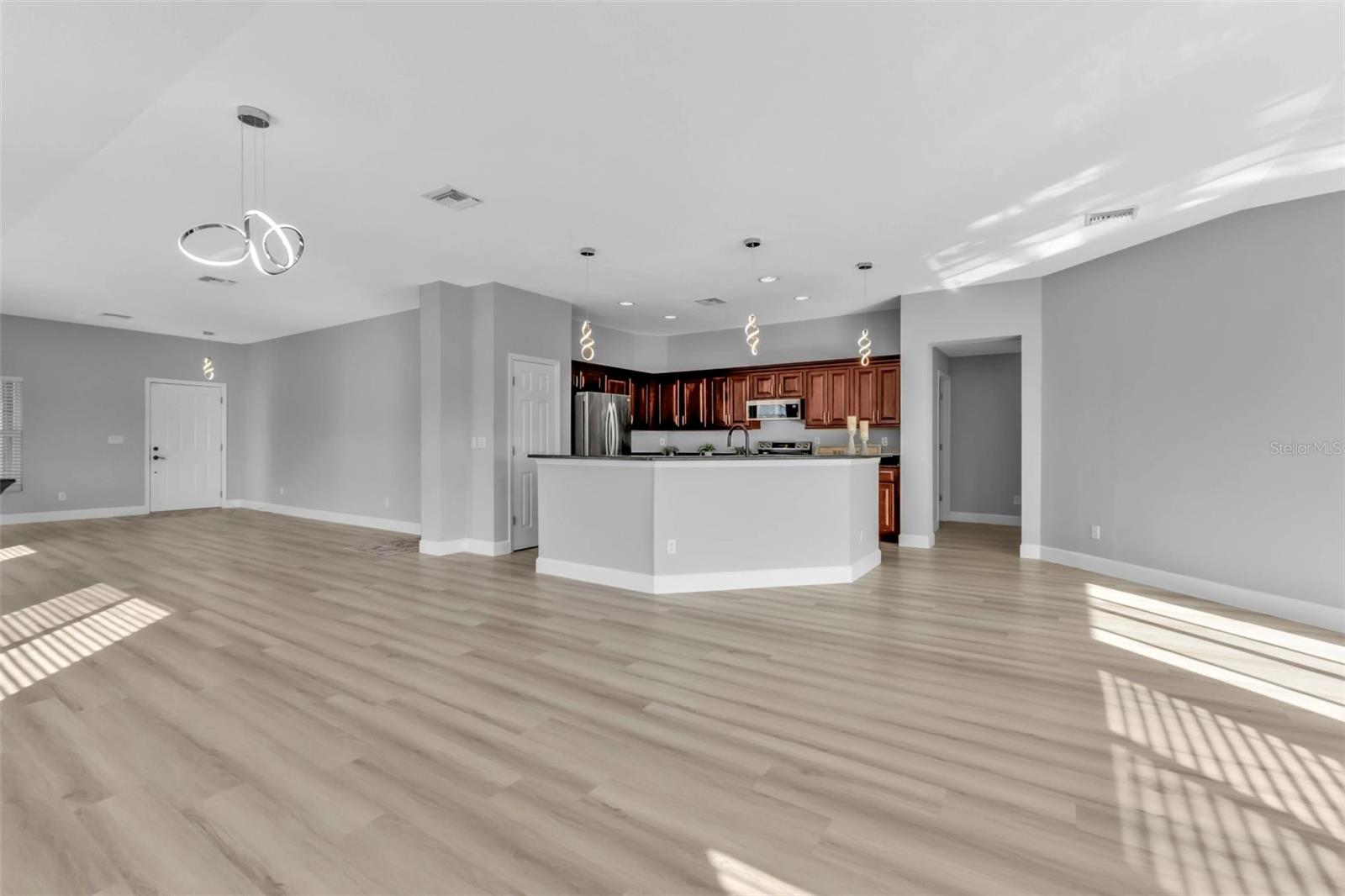 17314 CAPE HORN BLVD, PUNTA GORDA, FL, 33955