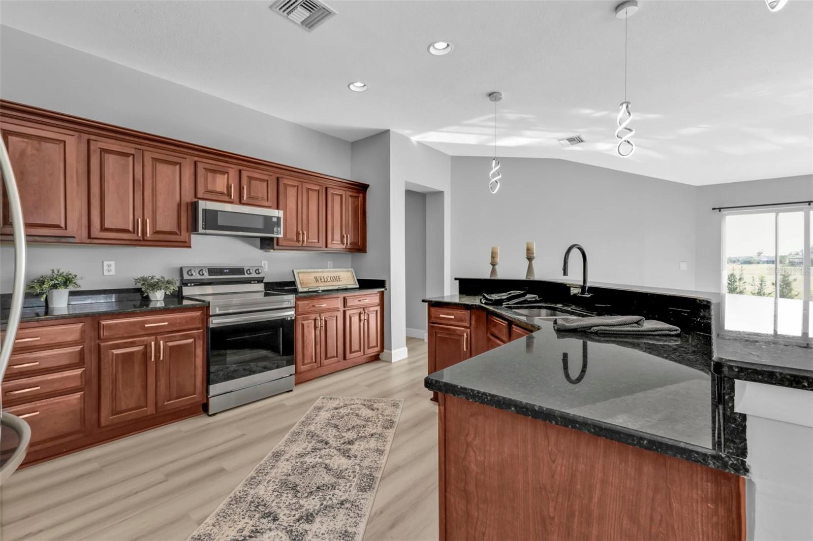 17314 CAPE HORN BLVD, PUNTA GORDA, FL, 33955