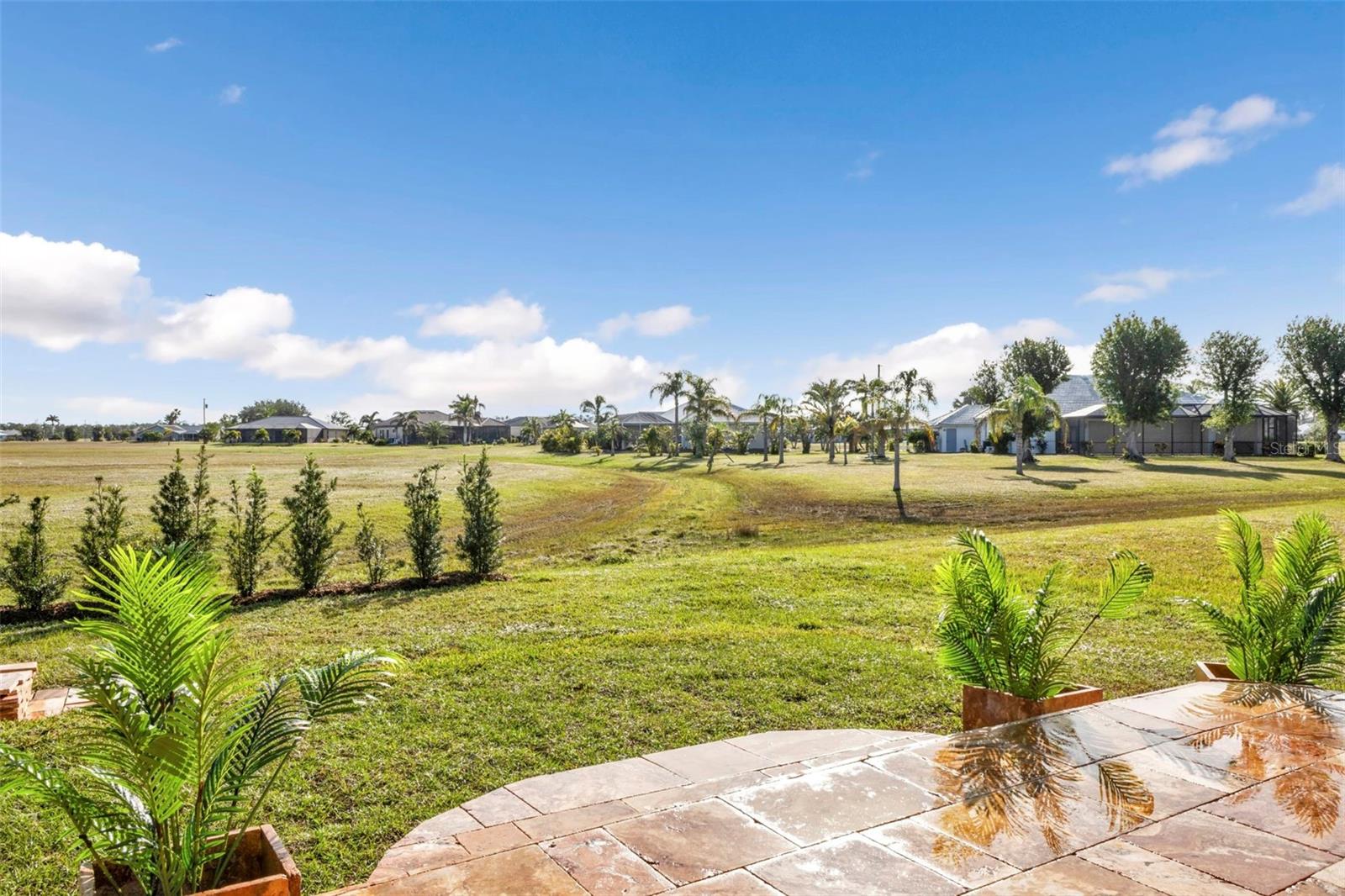 17314 CAPE HORN BLVD, PUNTA GORDA, FL, 33955