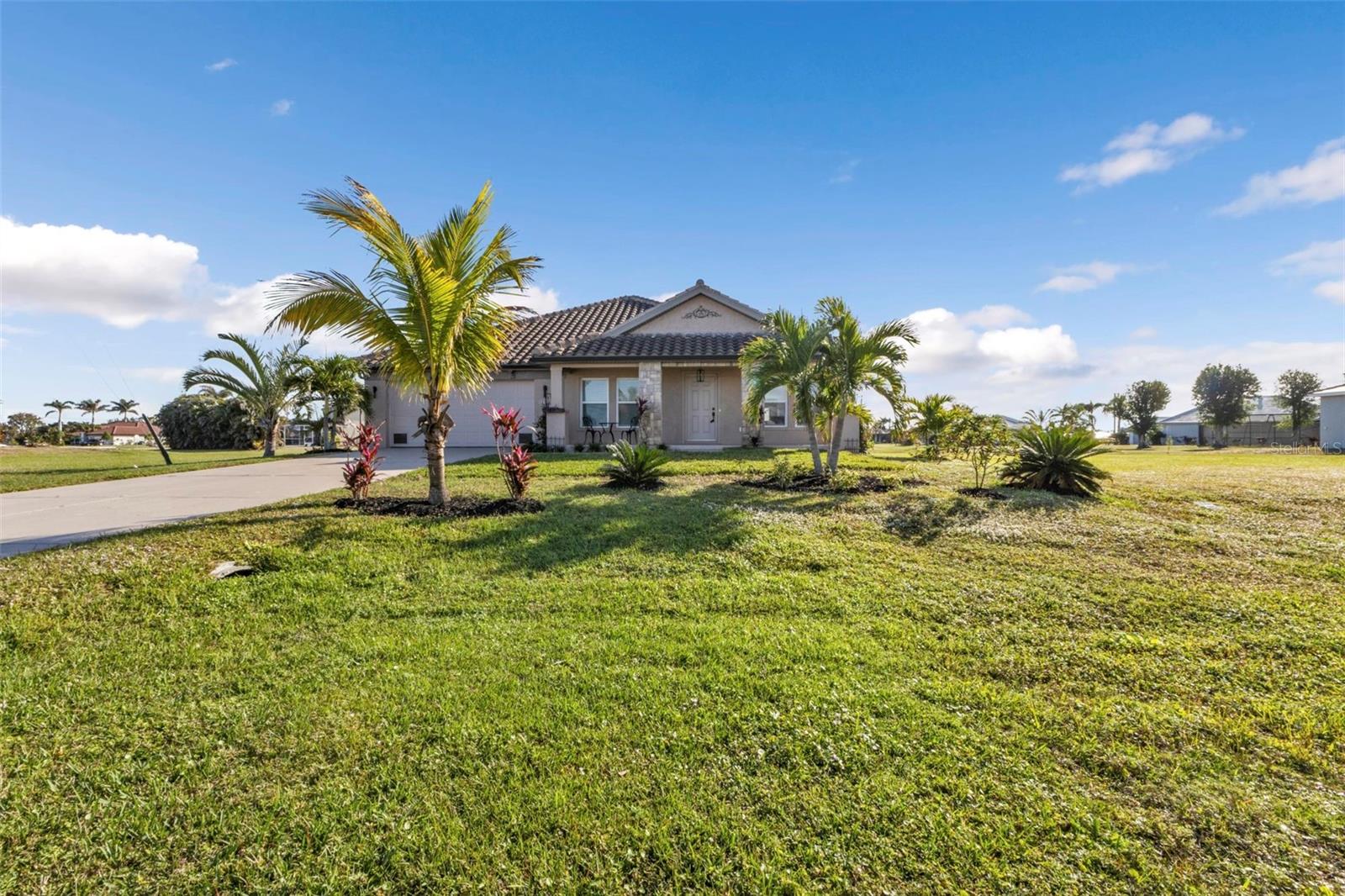 17314 CAPE HORN BLVD, PUNTA GORDA, FL, 33955