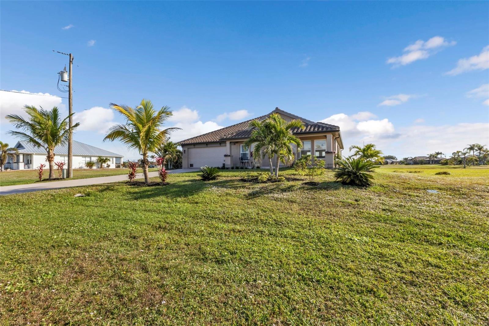 17314 CAPE HORN BLVD, PUNTA GORDA, FL, 33955
