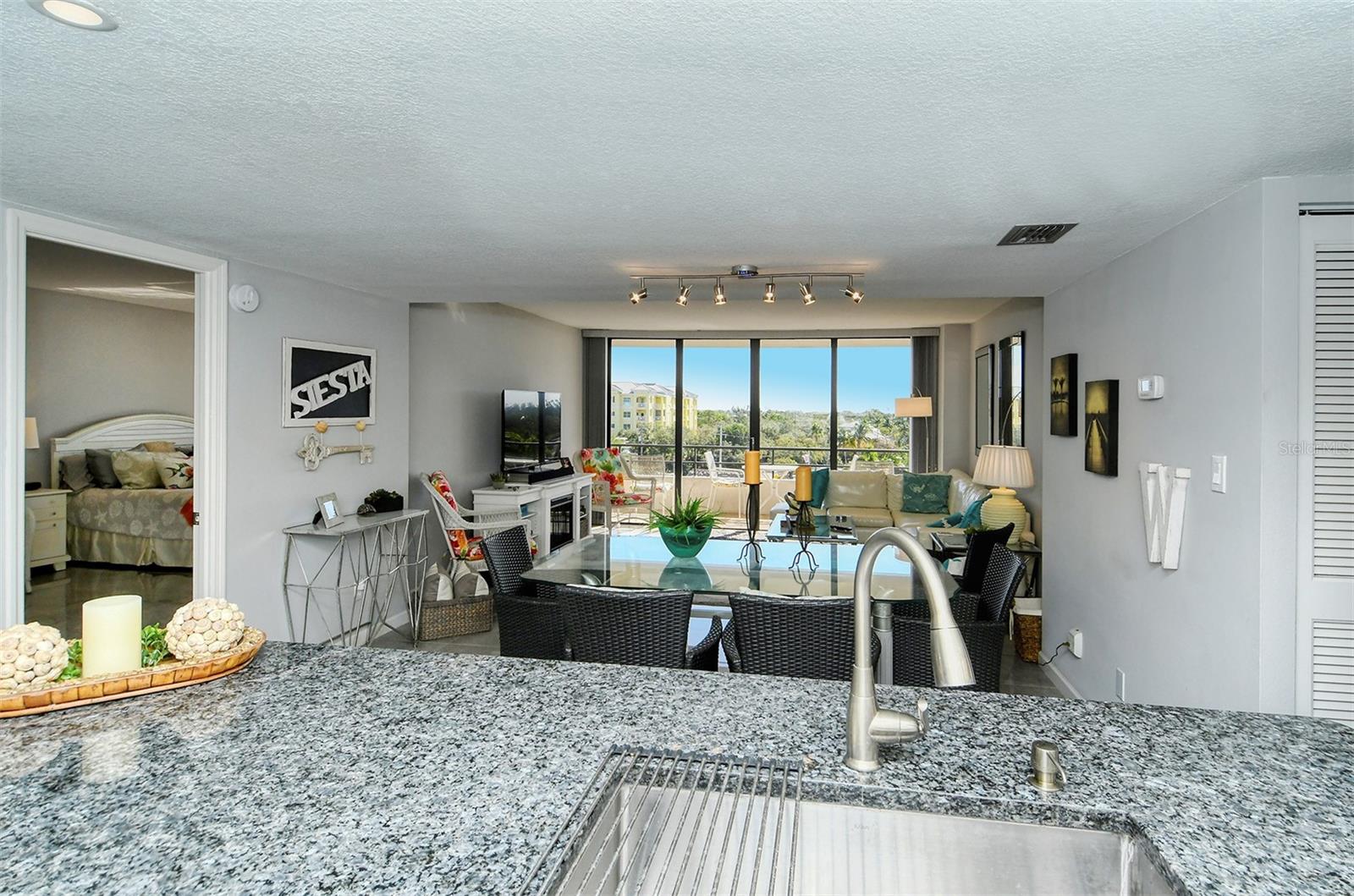 6415 MIDNIGHT PASS RD #607, SARASOTA, FL, 34242
