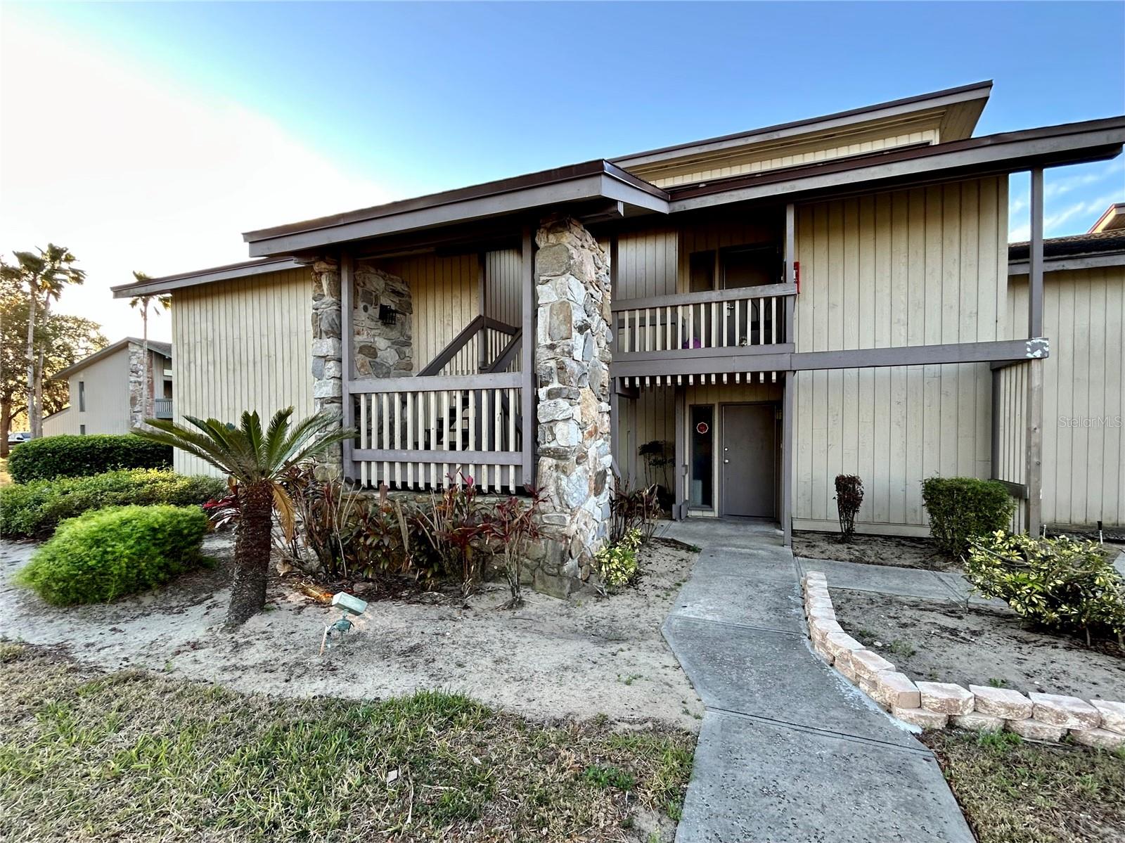 2090 CORNER LAKE DR #E, HAINES CITY, FL, 33844