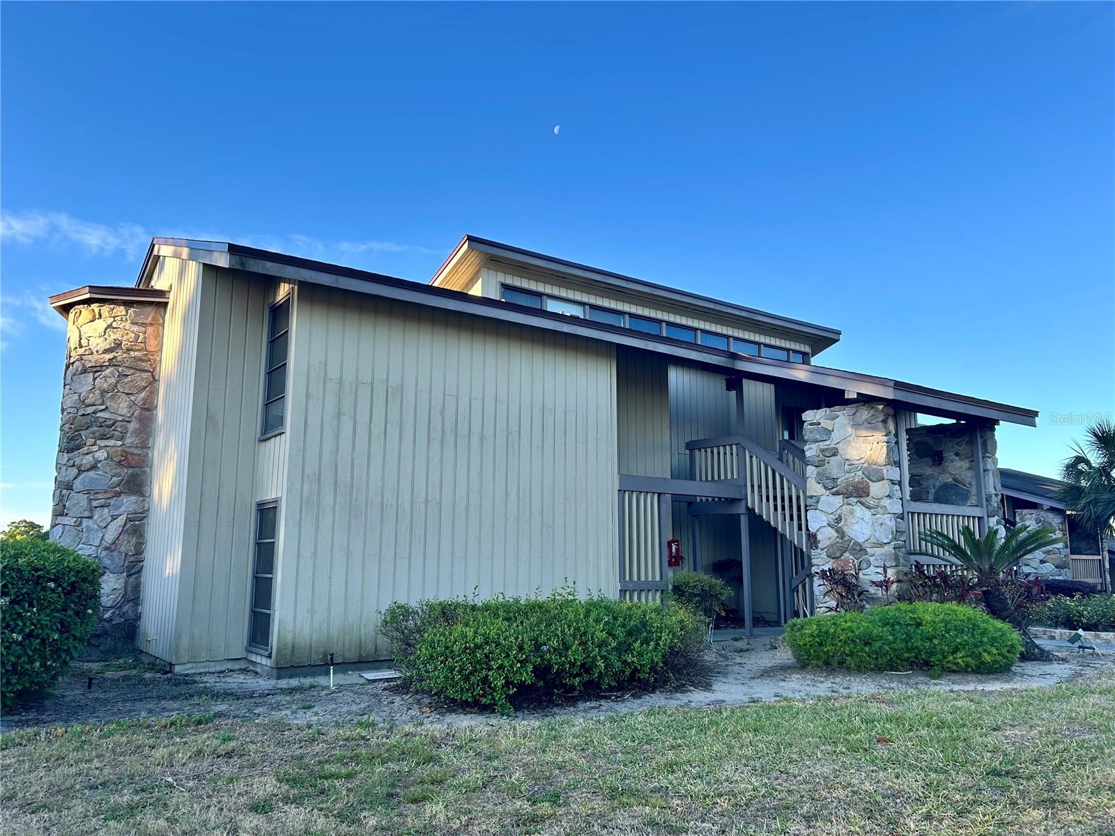 2090 CORNER LAKE DR #E, HAINES CITY, FL, 33844
