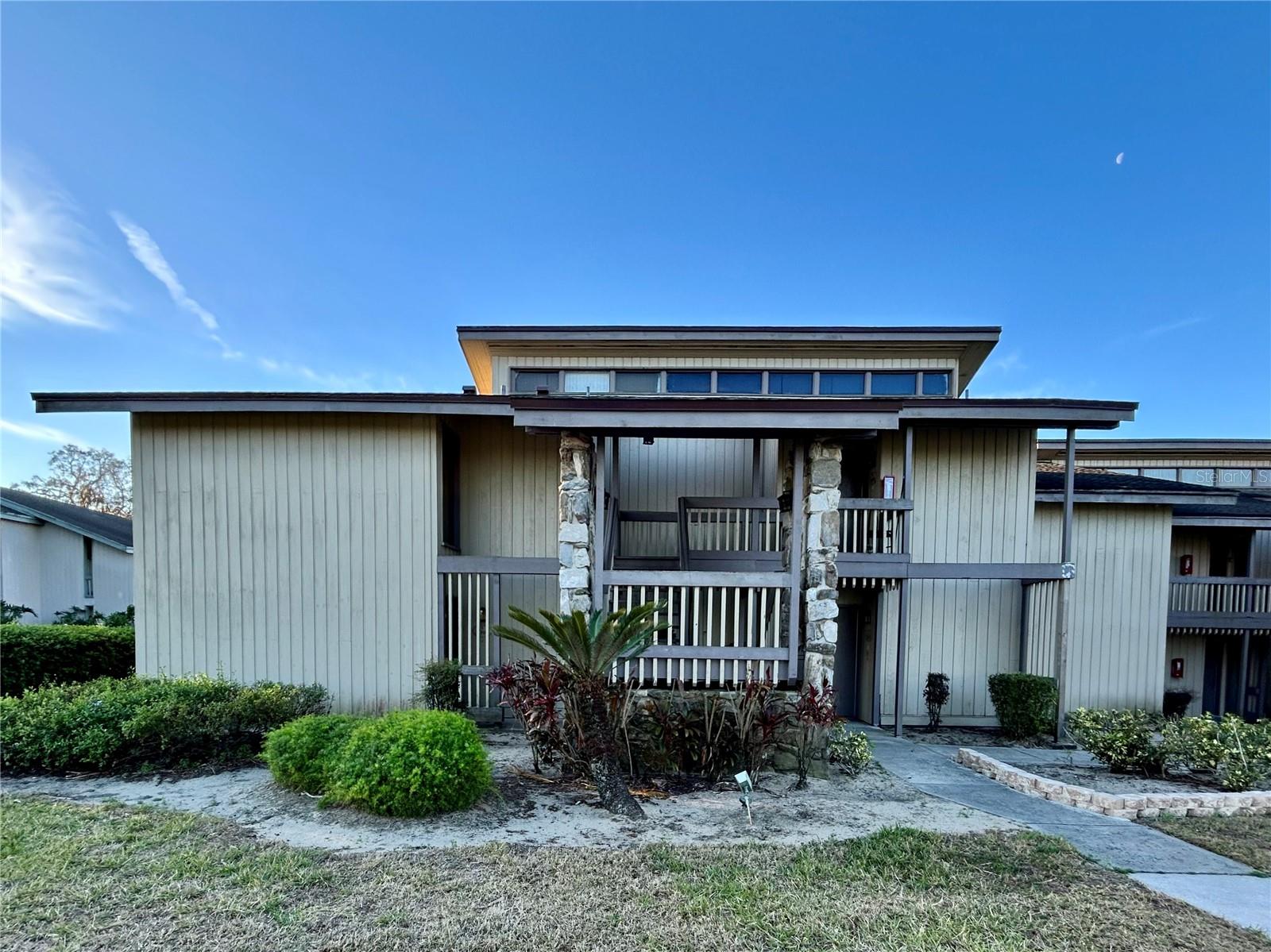2090 CORNER LAKE DR #E, HAINES CITY, FL, 33844
