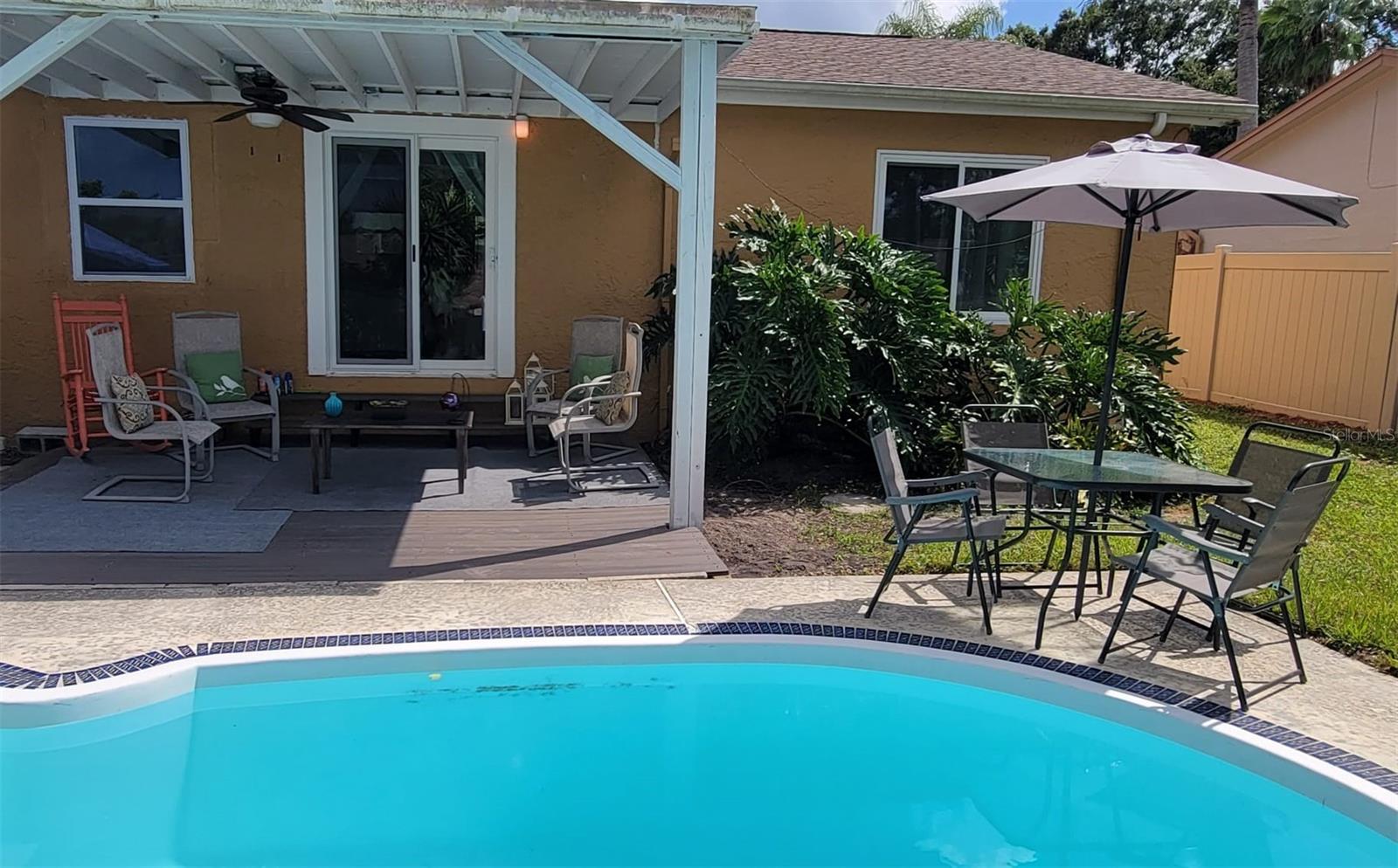 670 KIRKLAND CIR, DUNEDIN, FL, 34698