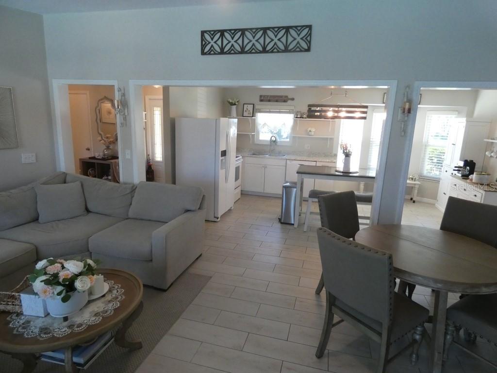 670 KIRKLAND CIR, DUNEDIN, FL, 34698