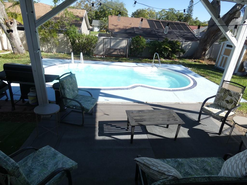 670 KIRKLAND CIR, DUNEDIN, FL, 34698