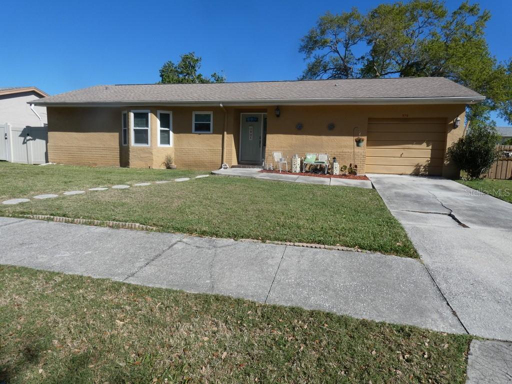670 KIRKLAND CIR, DUNEDIN, FL, 34698