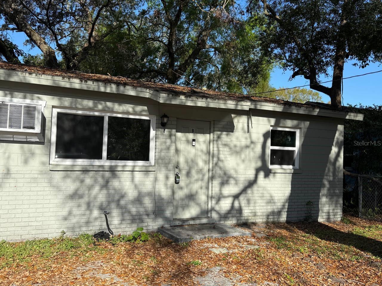 10014 N BROOKS ST #B, TAMPA, FL, 33612