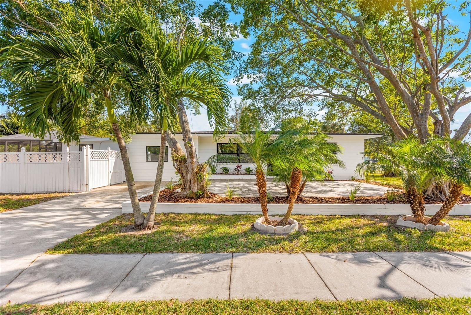1600 CONNECTICUT AVE NE, ST PETERSBURG, FL, 33703