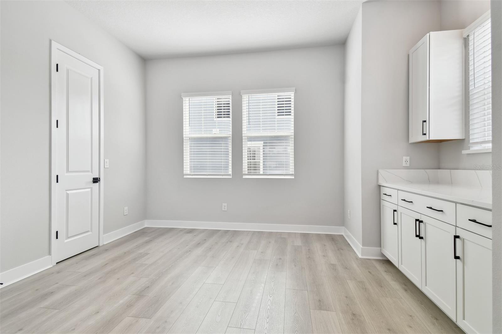 6605 N NEBRASKA AVE #30, TAMPA, FL, 33604