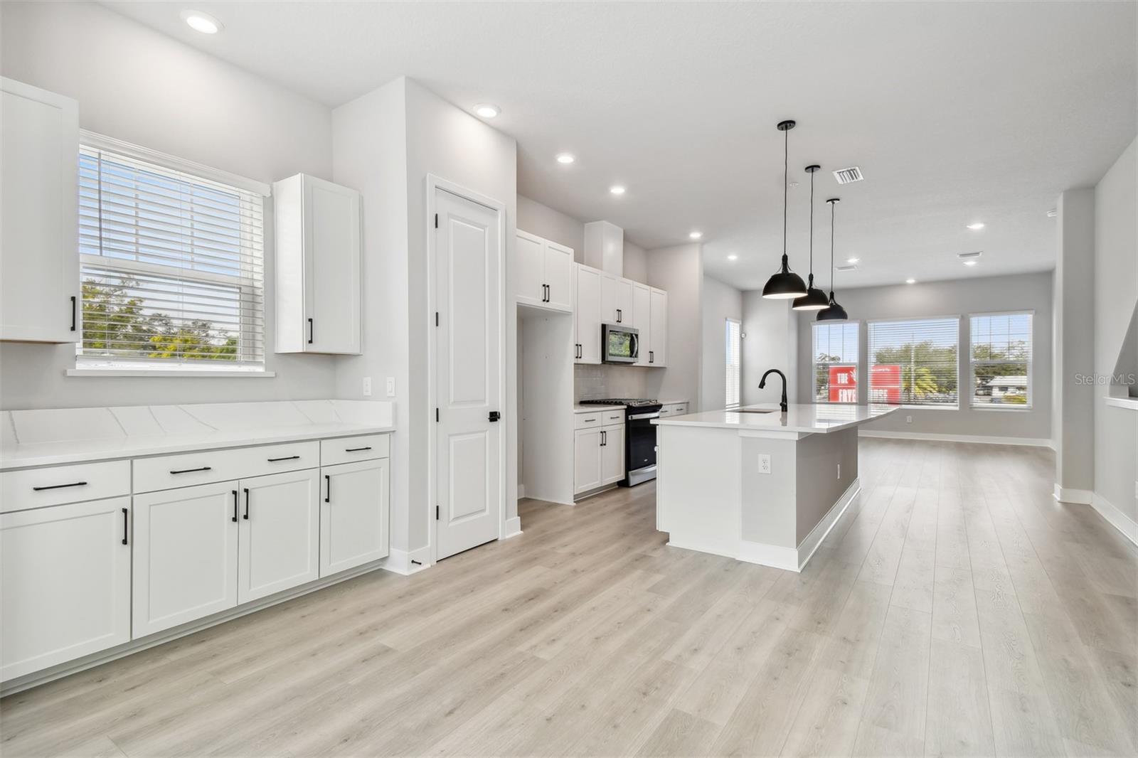 6605 N NEBRASKA AVE #30, TAMPA, FL, 33604
