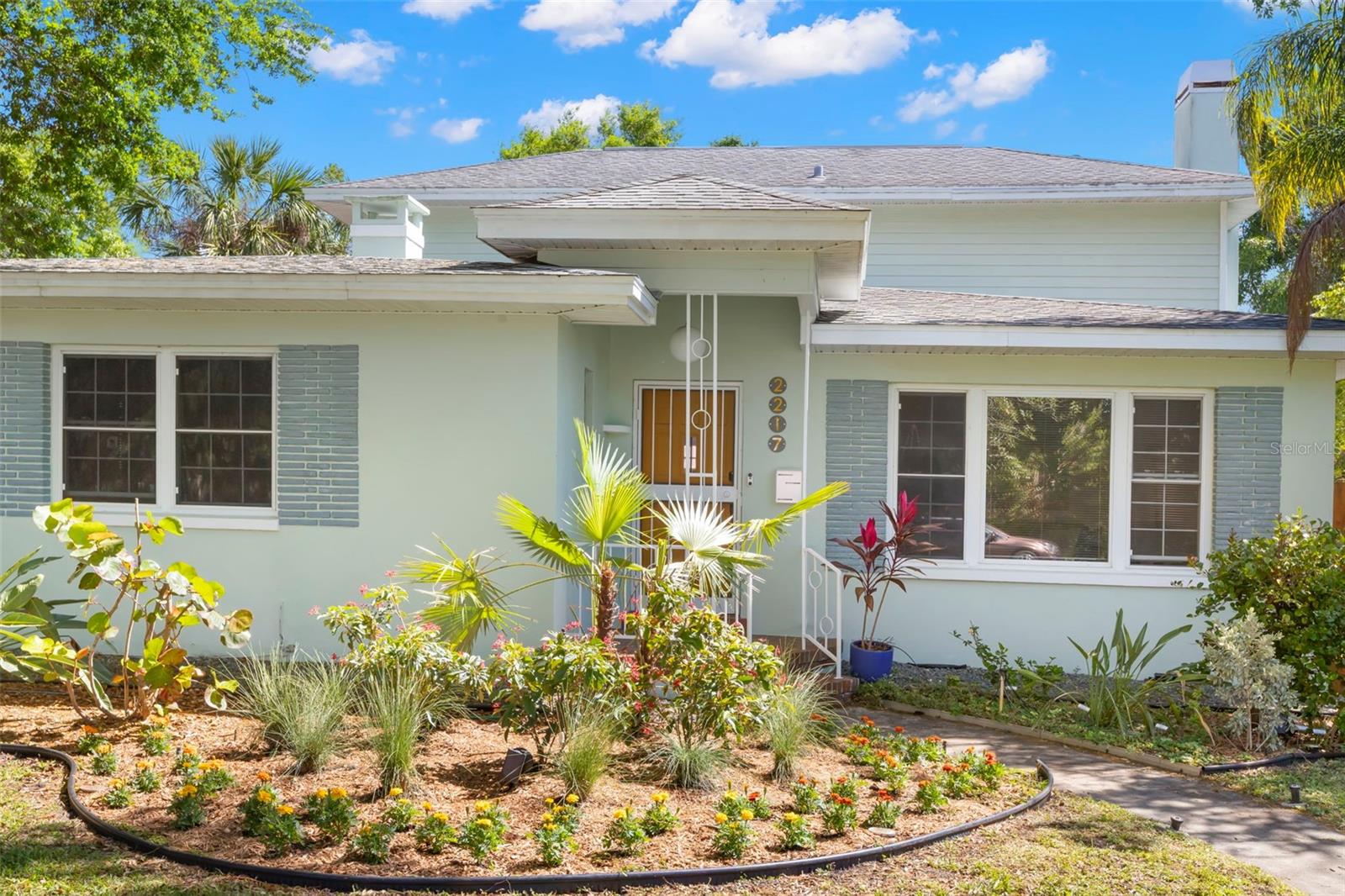 2217 BREVARD RD NE, ST PETERSBURG, FL, 33704