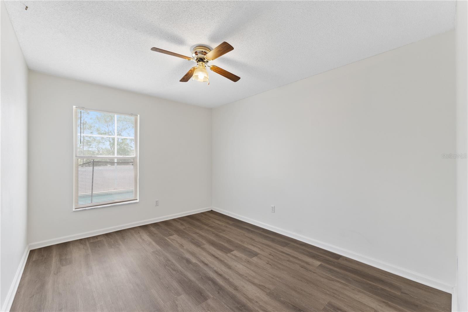 15746 AUTUMN GLEN AVE, CLERMONT, FL, 34714