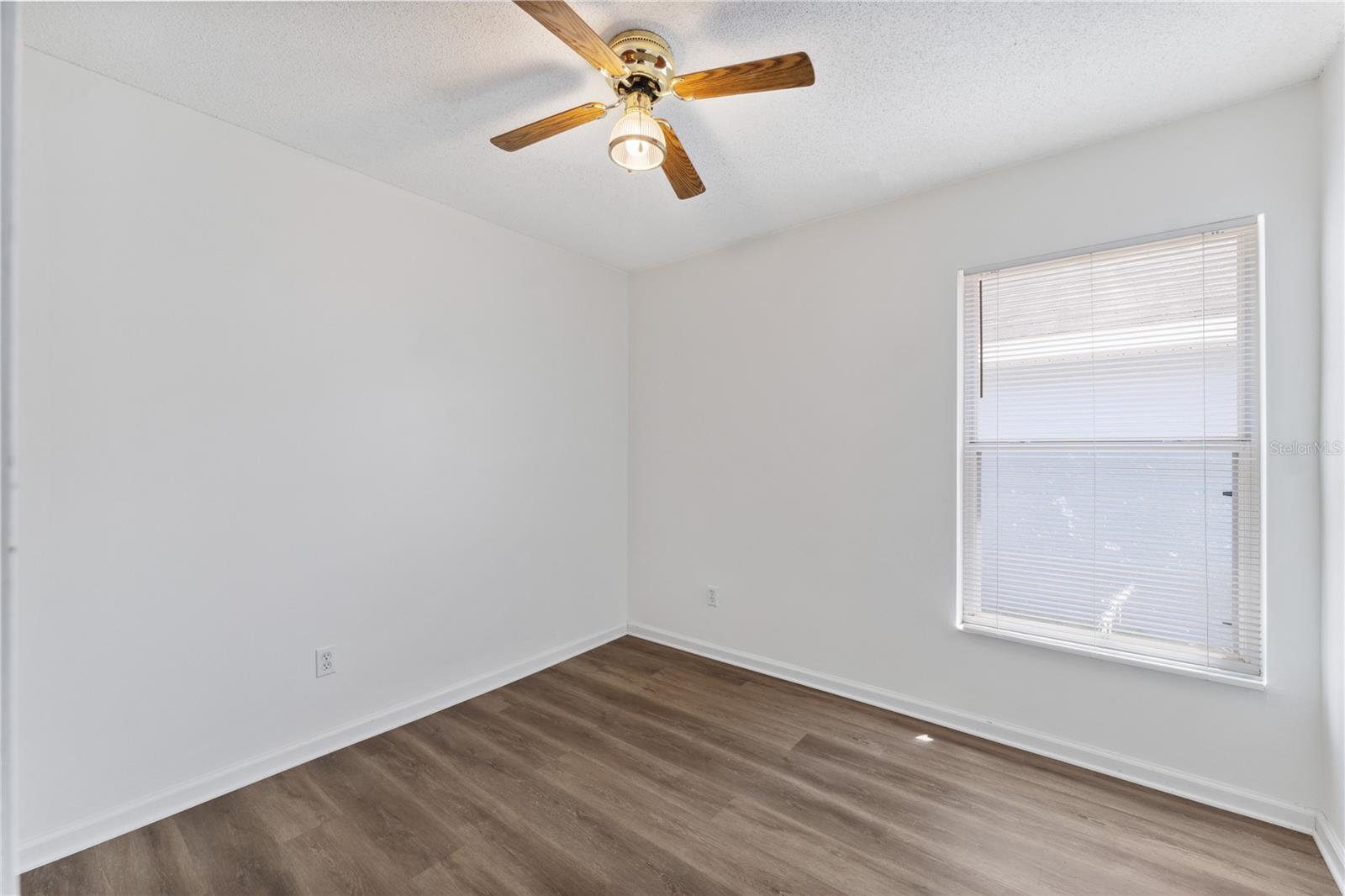 15746 AUTUMN GLEN AVE, CLERMONT, FL, 34714