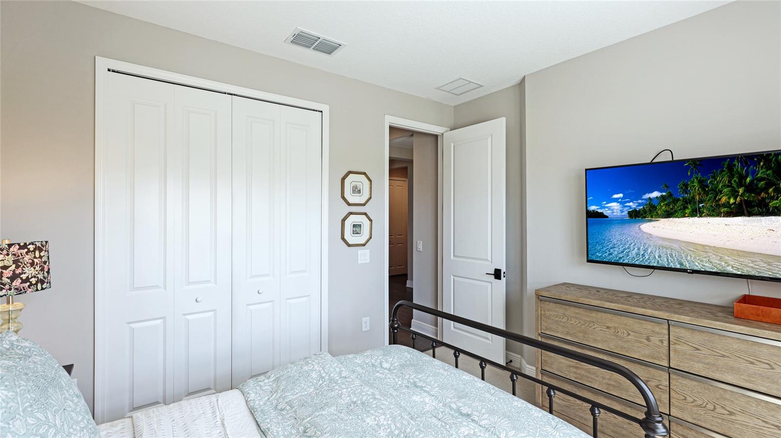 10165 CANAVERAL CIR, SARASOTA, FL, 34241