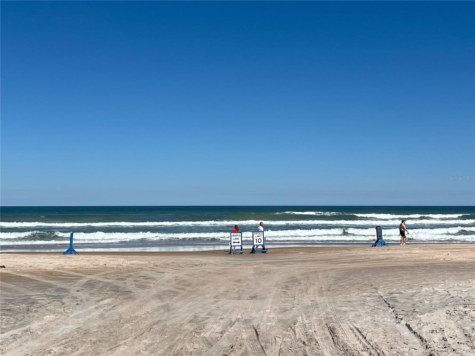 432 AUBURN DR #101, DAYTONA BEACH, FL, 32118