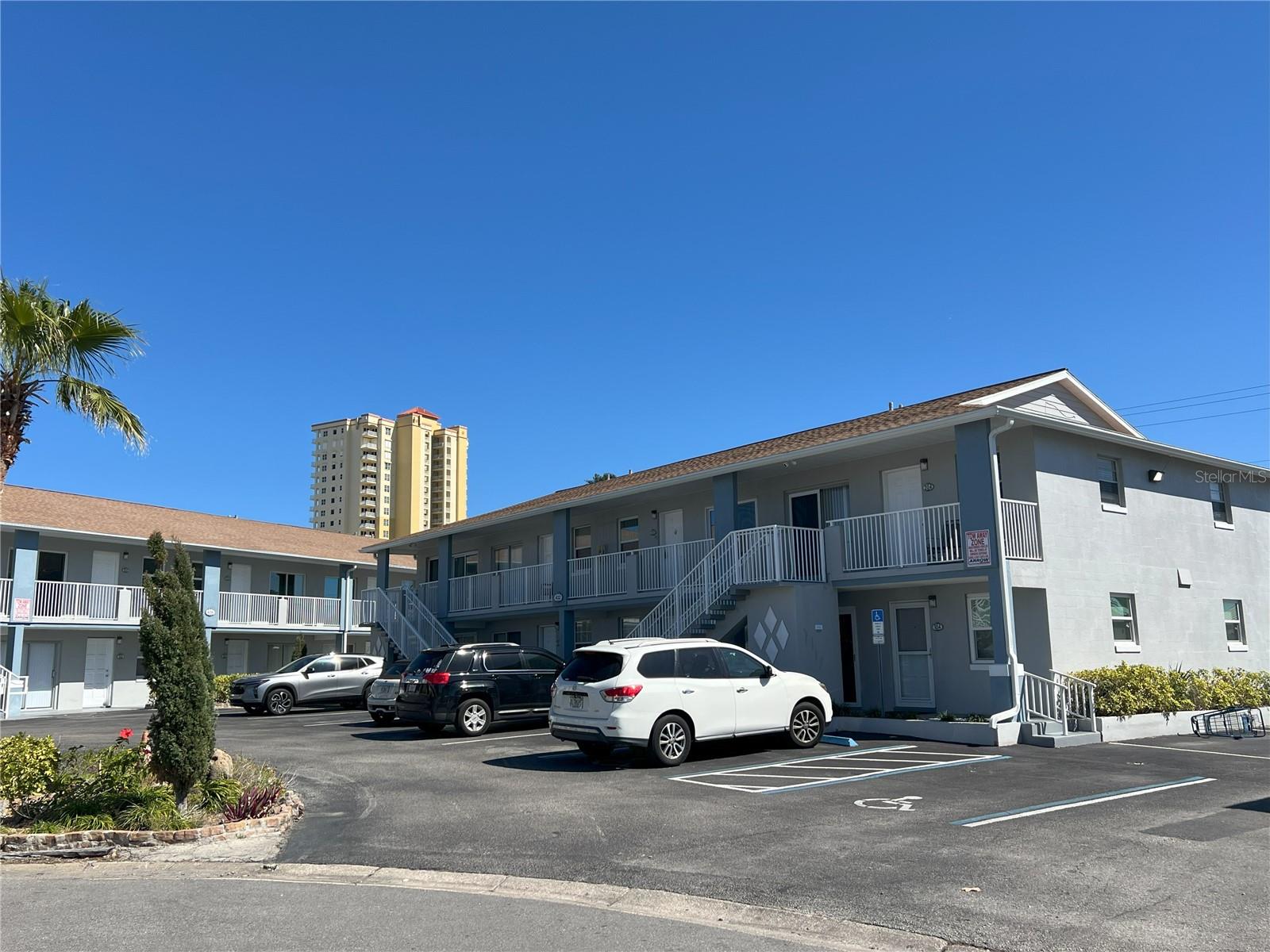 432 AUBURN DR #101, DAYTONA BEACH, FL, 32118