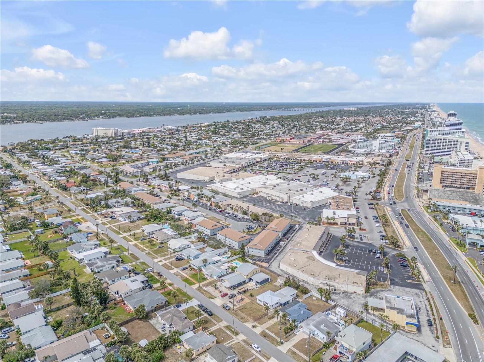 432 AUBURN DR #101, DAYTONA BEACH, FL, 32118